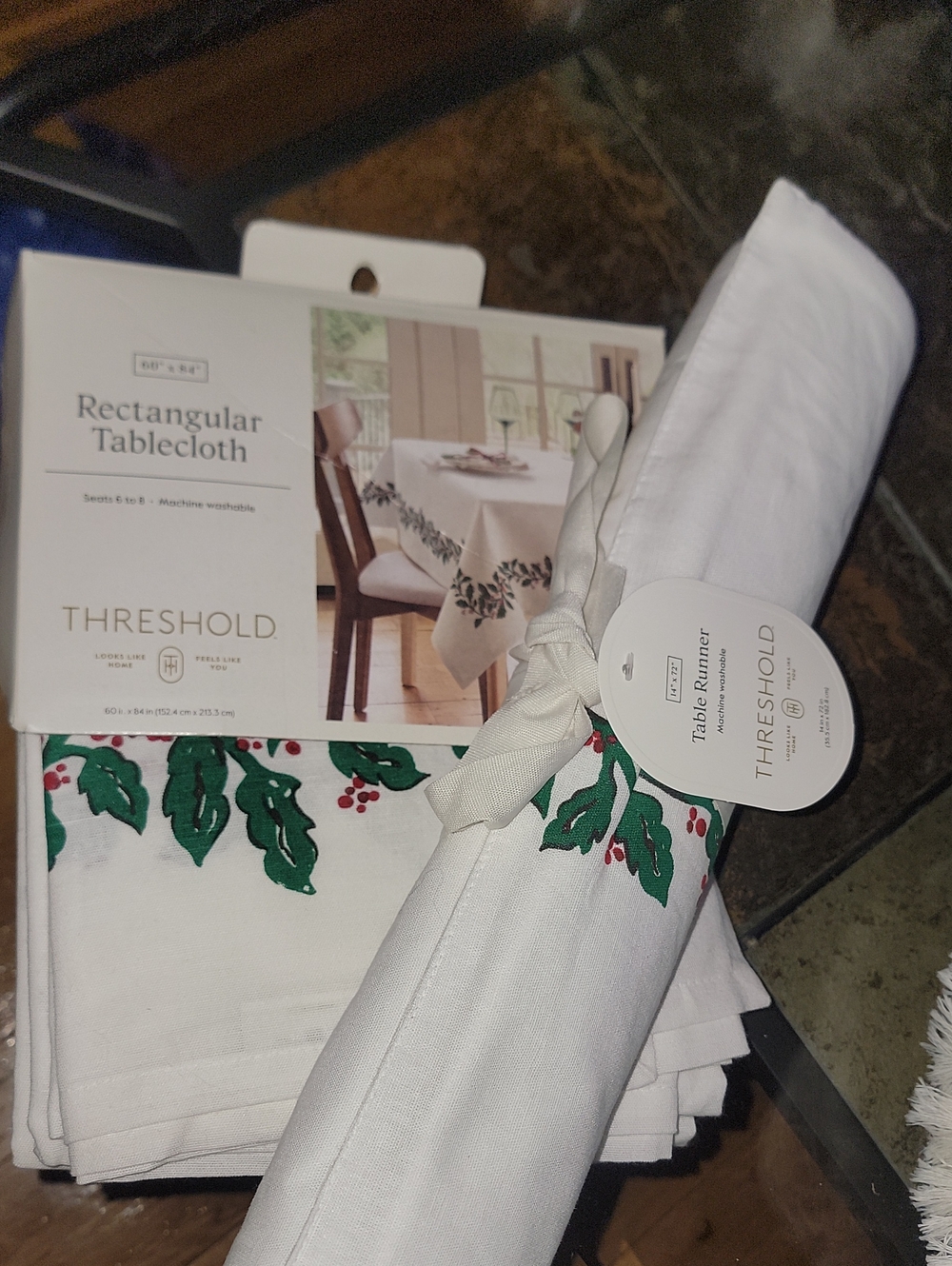 Threshold White Rectangular Tablecloth With Table Runner Holly Accent